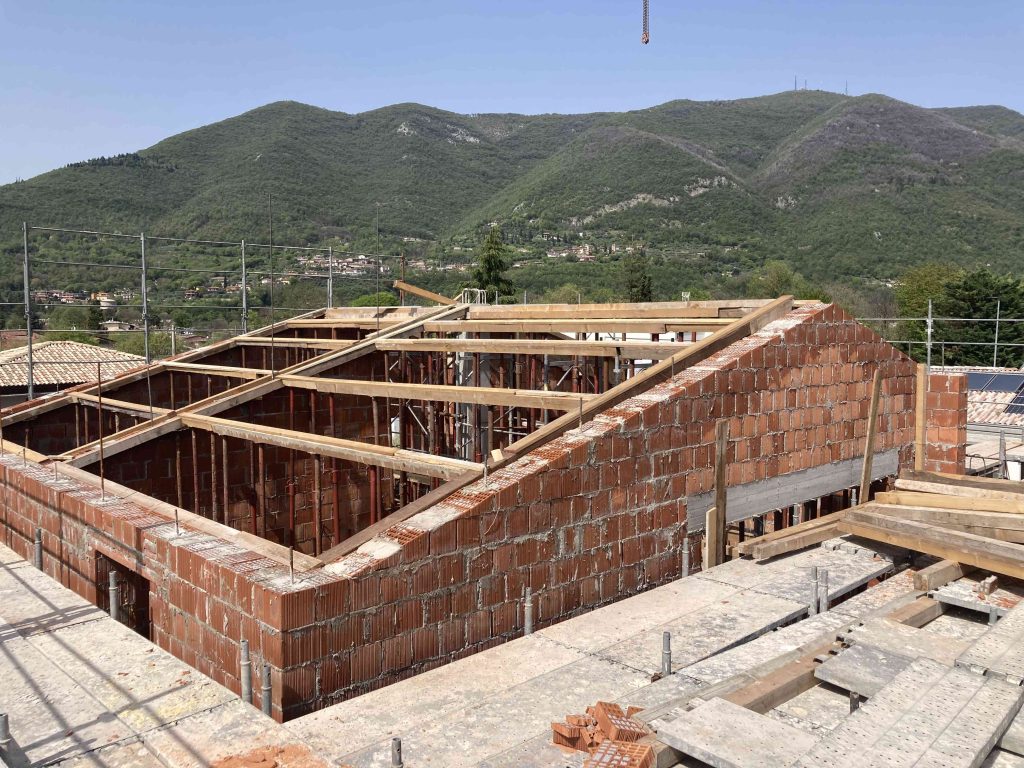 muratura armata_residenza Brescia collina_danesi laterizi_normablokpiu